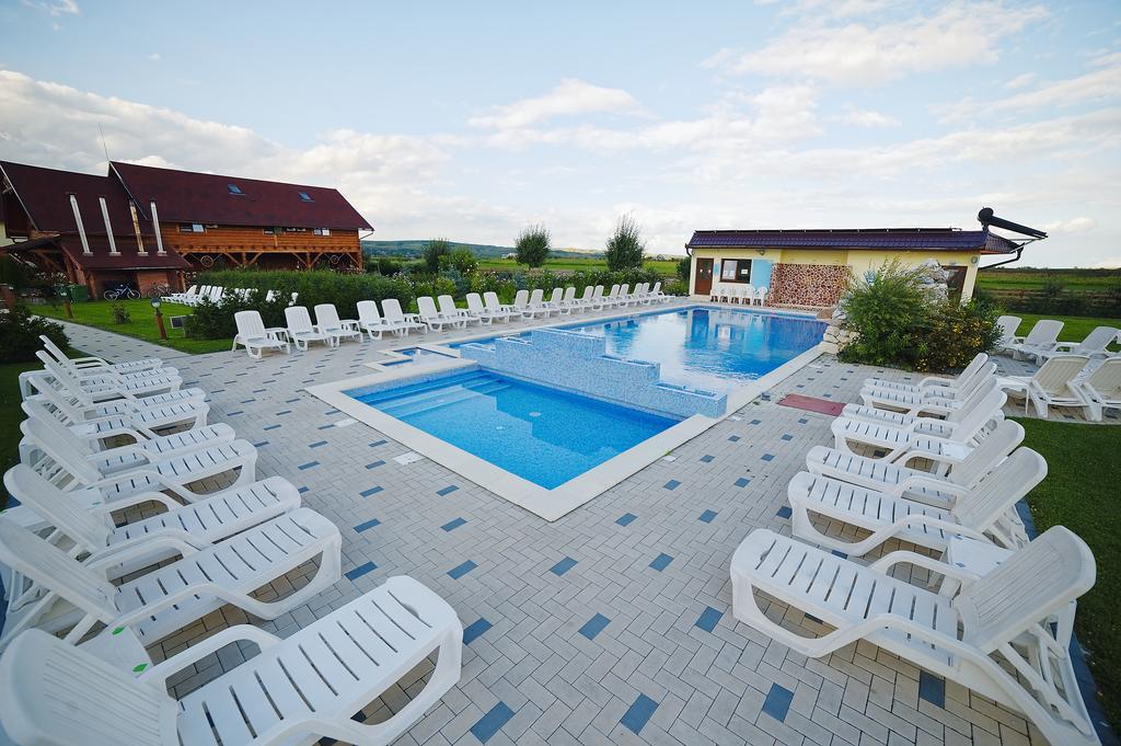 Casa Moteasca Hotel Mihai Viteazu  Bagian luar foto