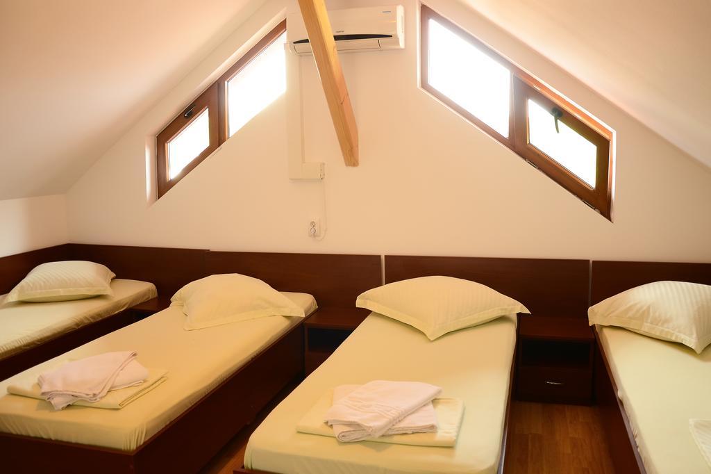 Casa Moteasca Hotel Mihai Viteazu  Bagian luar foto
